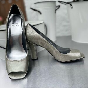 NEW ⭐️ Stuart Weitzman Patent Leather Square Shaped Peep Toe Pumps